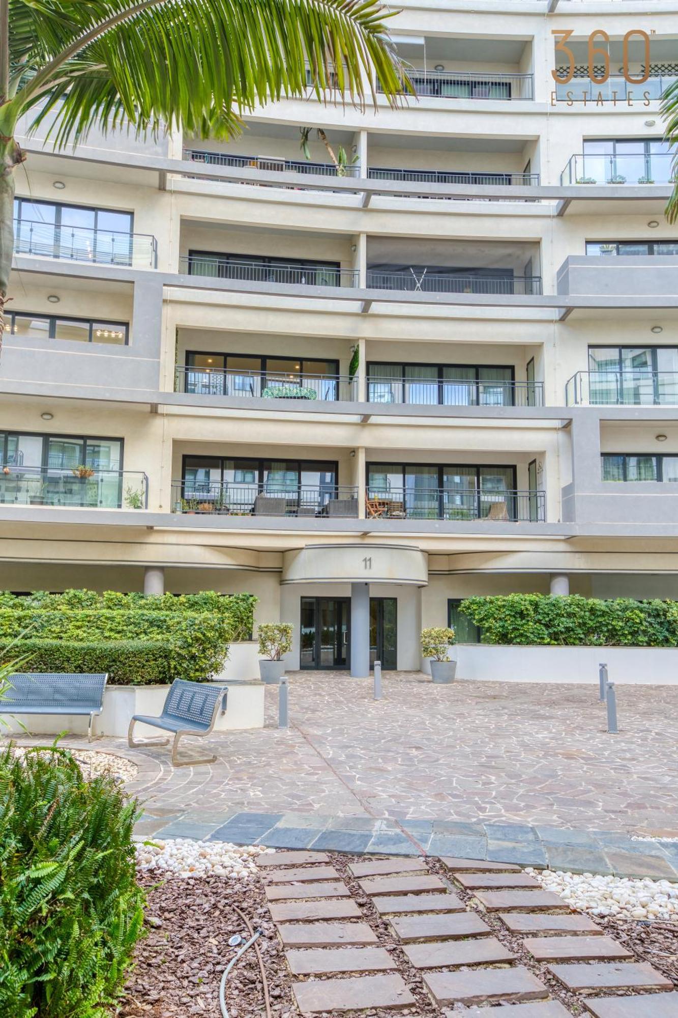 Designer, Luxurious 3br In Pender Gardens By 360 Estates San Julián