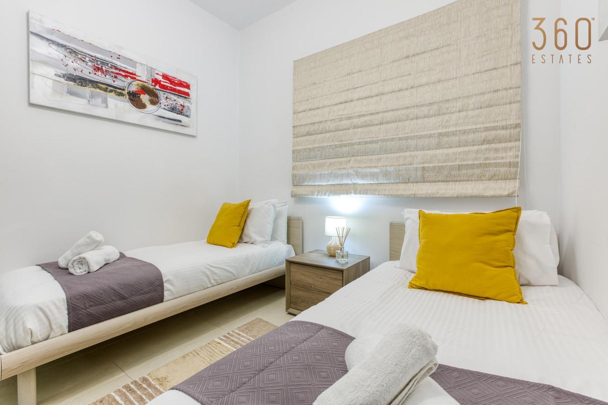 Designer, Luxurious 3br In Pender Gardens By 360 Estates San Julián